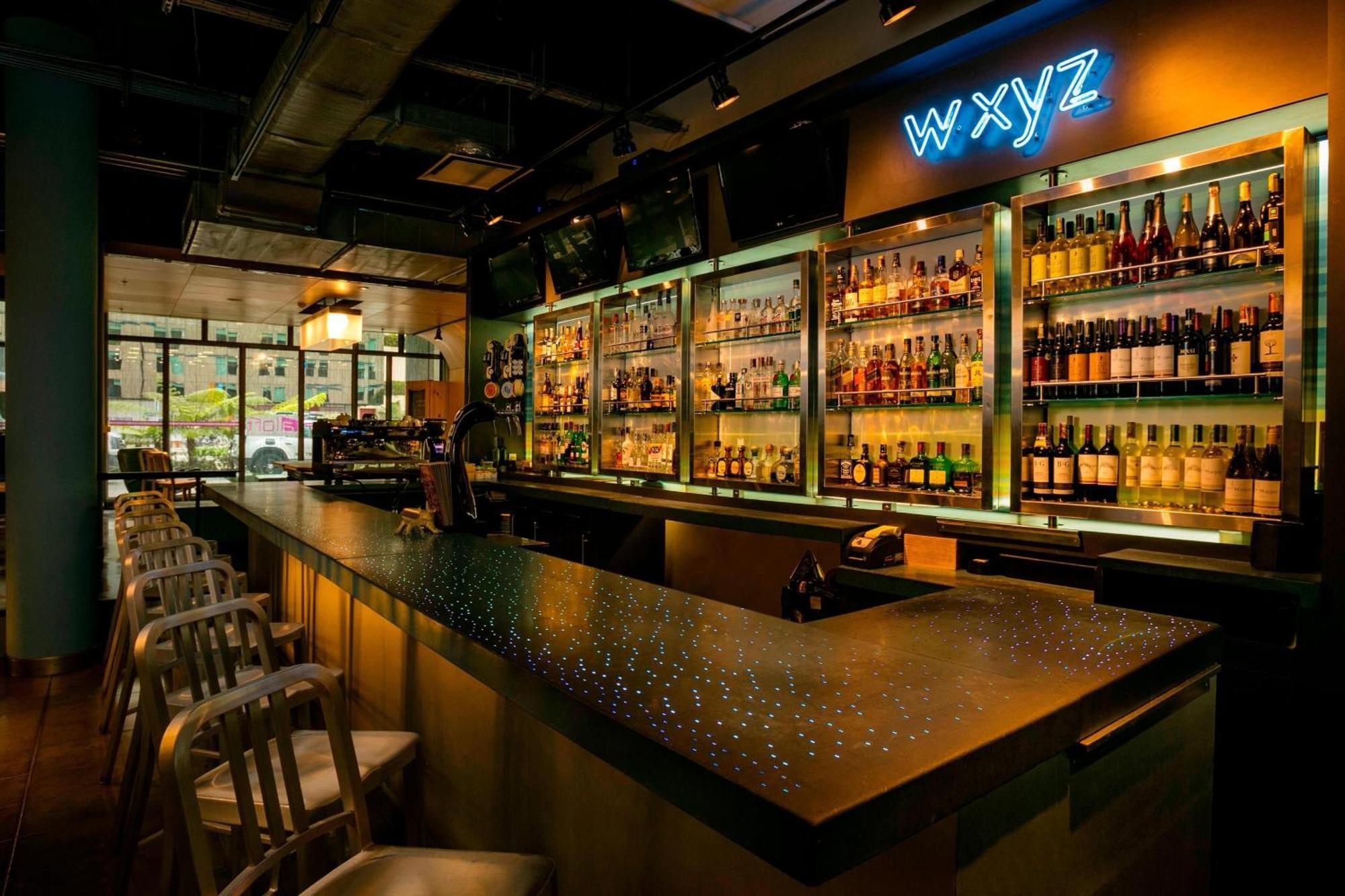 Aloft Bogota Airport Hotel Екстериор снимка