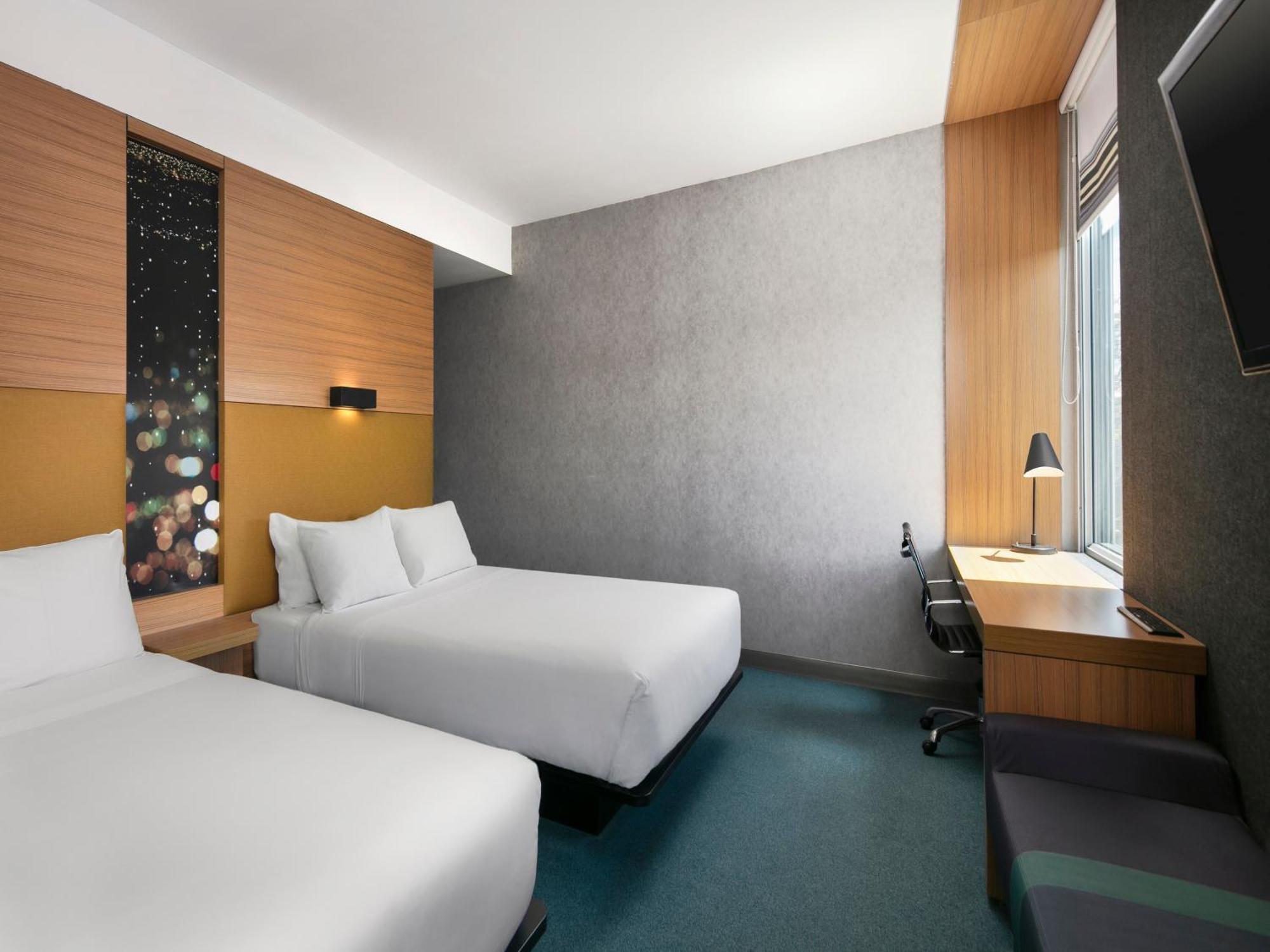 Aloft Bogota Airport Hotel Екстериор снимка