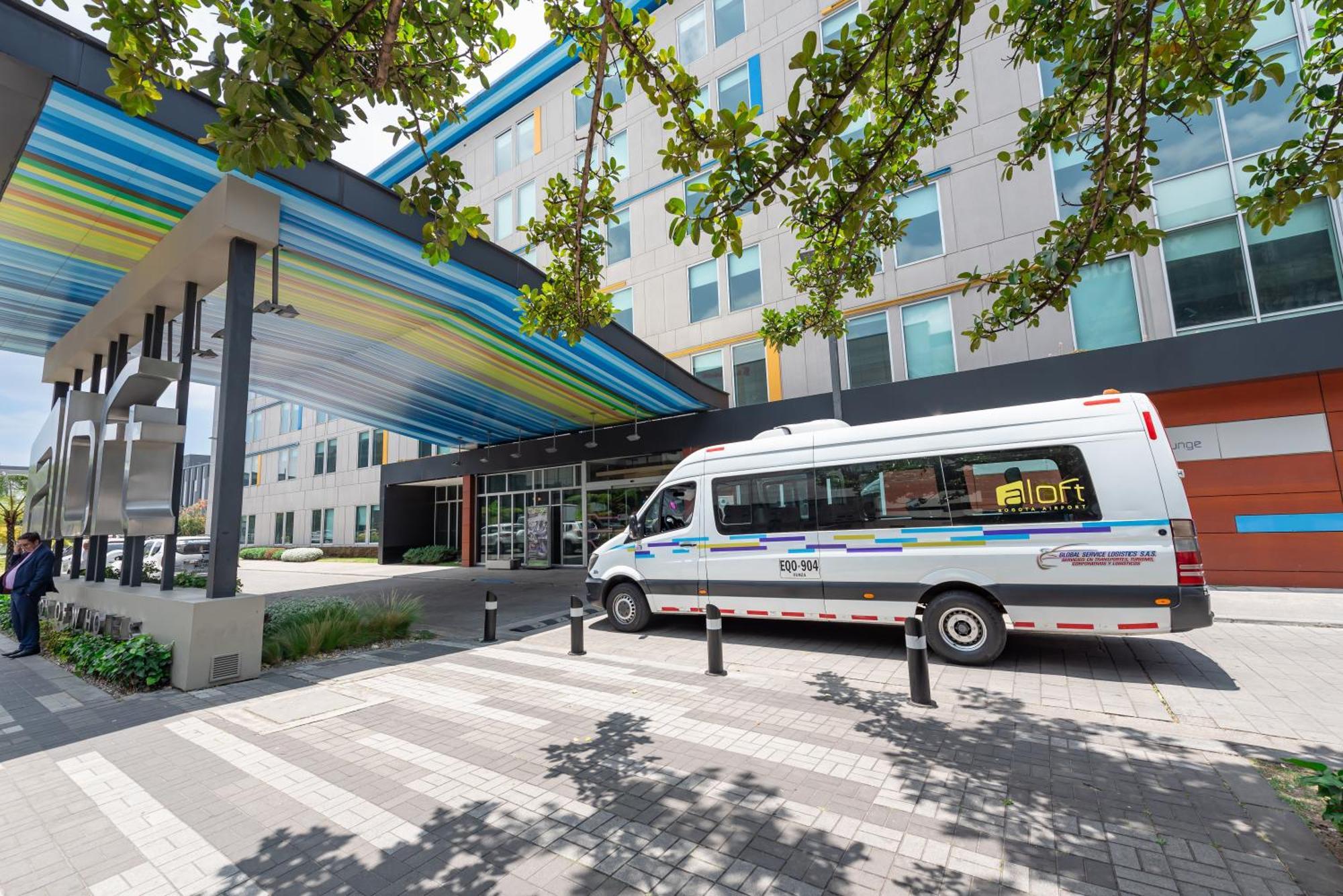Aloft Bogota Airport Hotel Екстериор снимка